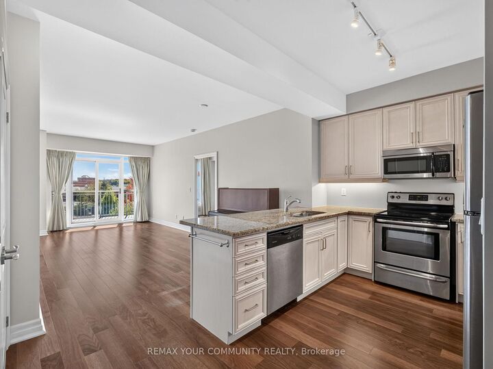 Property Photo:  180 John West Way 306  ON L4G 0R3 