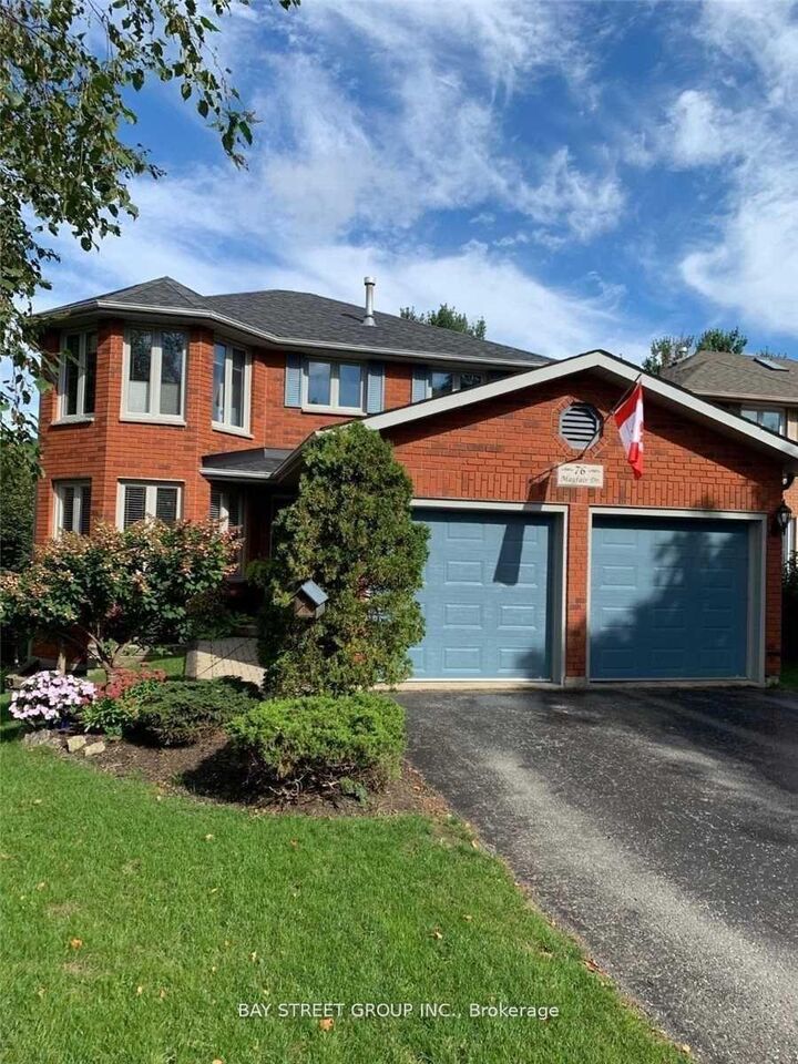 Property Photo:  76 Mayfair Drive  ON L4N 6Y9 