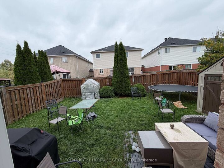 Property Photo:  1772 Birchview Drive  ON L1K 3B9 