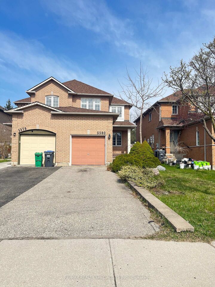 Property Photo:  5580 Creditrise Place  ON L5M 6E3 