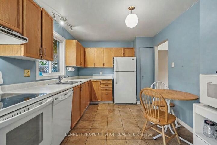 Property Photo:  636 Apollo Way  ON K4A 1T4 