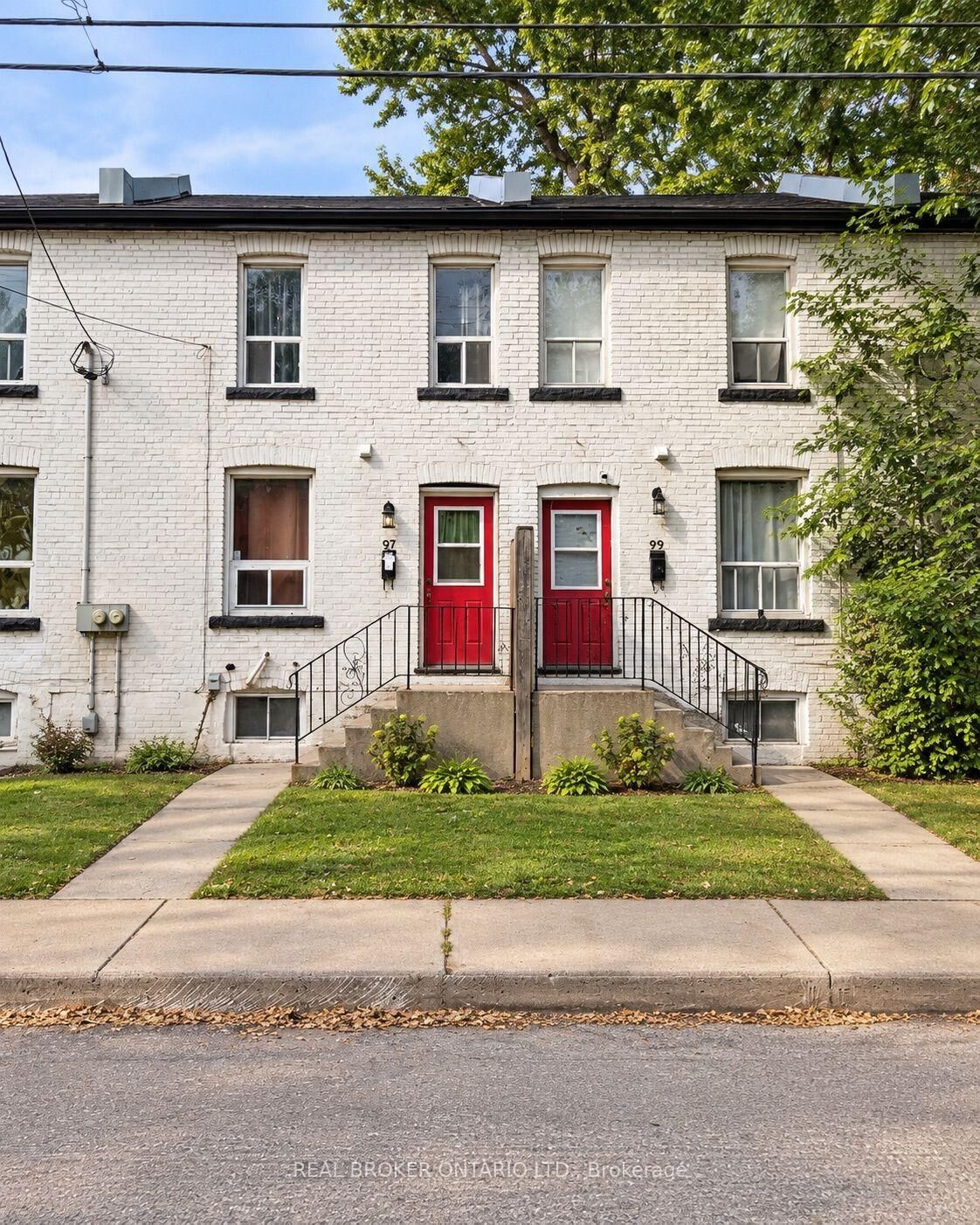 Property Photo:  99 Cheever Street  ON L8L 5R8 