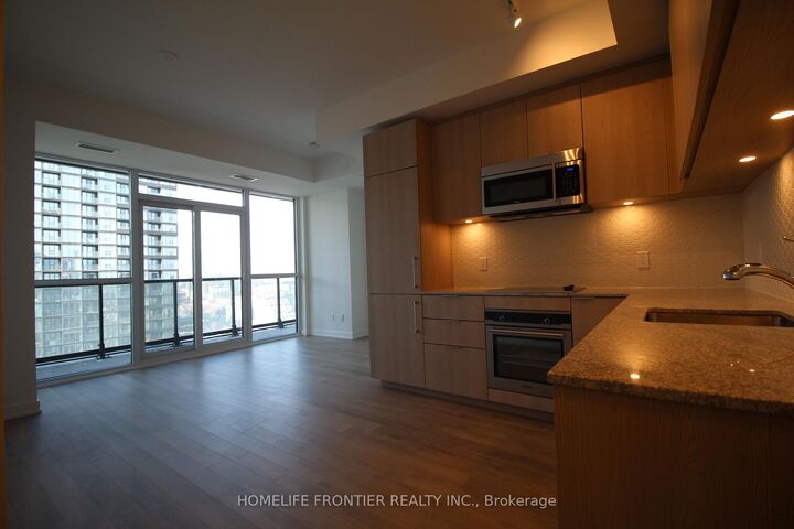 Property Photo:  50 Ordnance Street 2005  ON M6K 1A2 