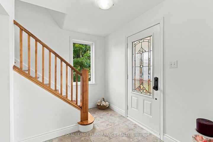 Property Photo: 523 Gascon Street ON K6A 1M4