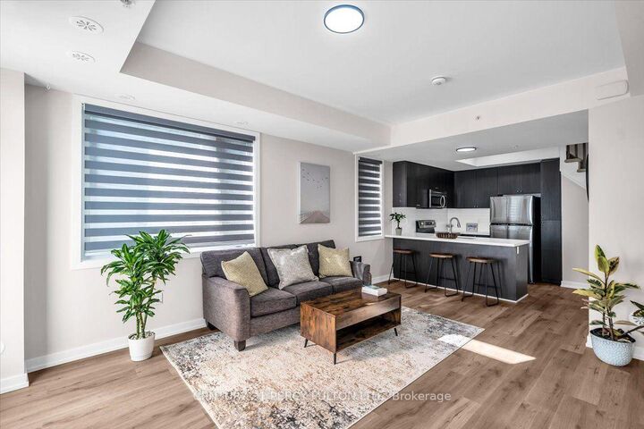 Property Photo:  1555 Kingston Road Pickering On Road 207  ON L1V 0E9 