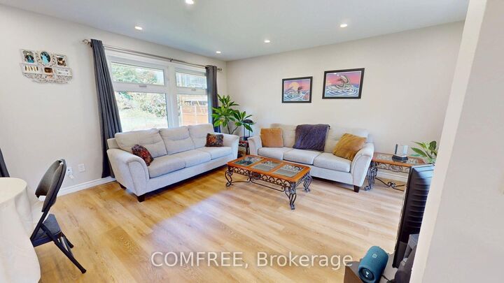 Property Photo:  73 Elizabeth Drive  ON L7J 1B4 