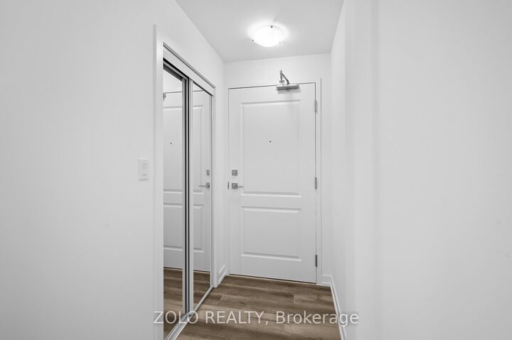 Property Photo:  470 Dundas Street E 1011  ON L8B 2A6 