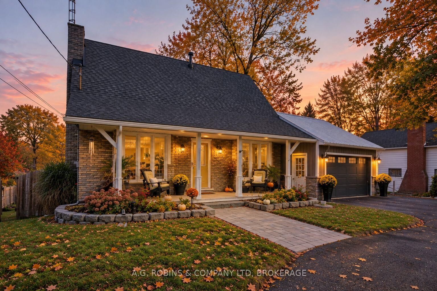 Property Photo:  10448 Lakeshore Road  ON L3K 5V4 