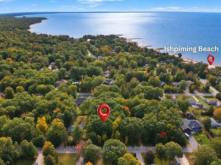 Property Photo:  69 Pinecone Avenue  ON L9M 0J2 