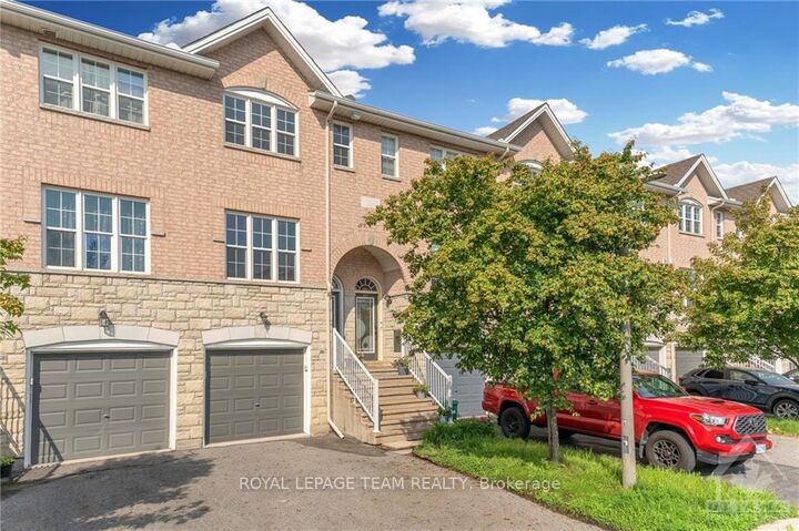 Property Photo:  159 Scout Street  ON K2C 4E2 