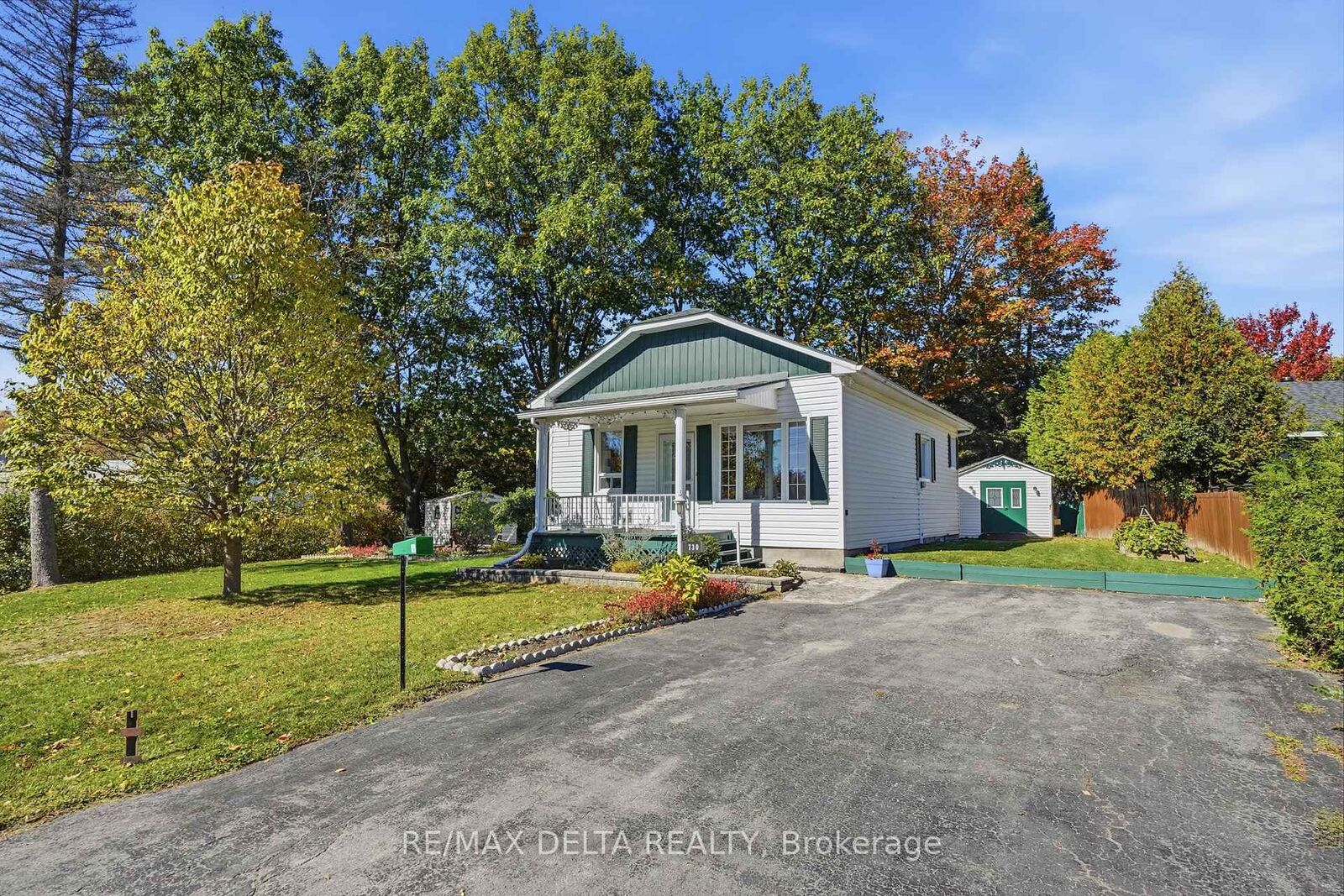 Property Photo:  730 Gerard Street  ON K0B 1L0 
