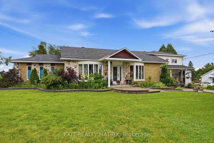 Property Photo:  1055 Victoria Street  ON K0B 1K0 