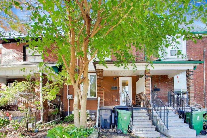 Property Photo: 32 Castleton Avenue Main ON M6N 3Z5