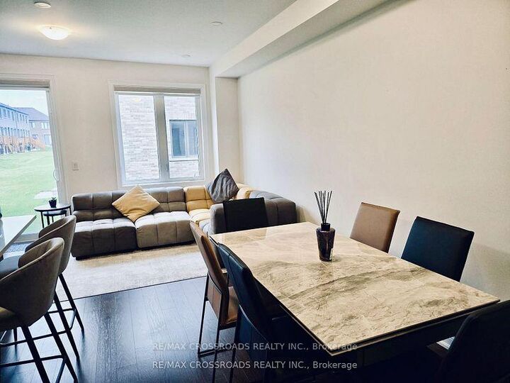 Property Photo:  12 Schmeltzer Crescent  ON L4E 1A2 