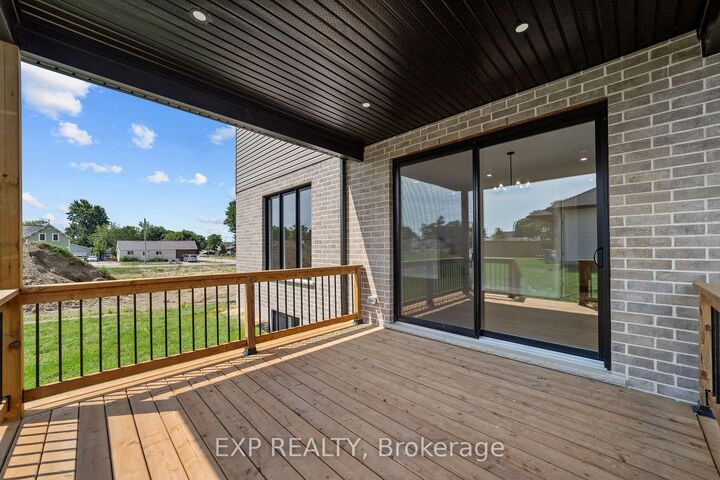 Property Photo:  253 John Street  ON N0M 2S0 
