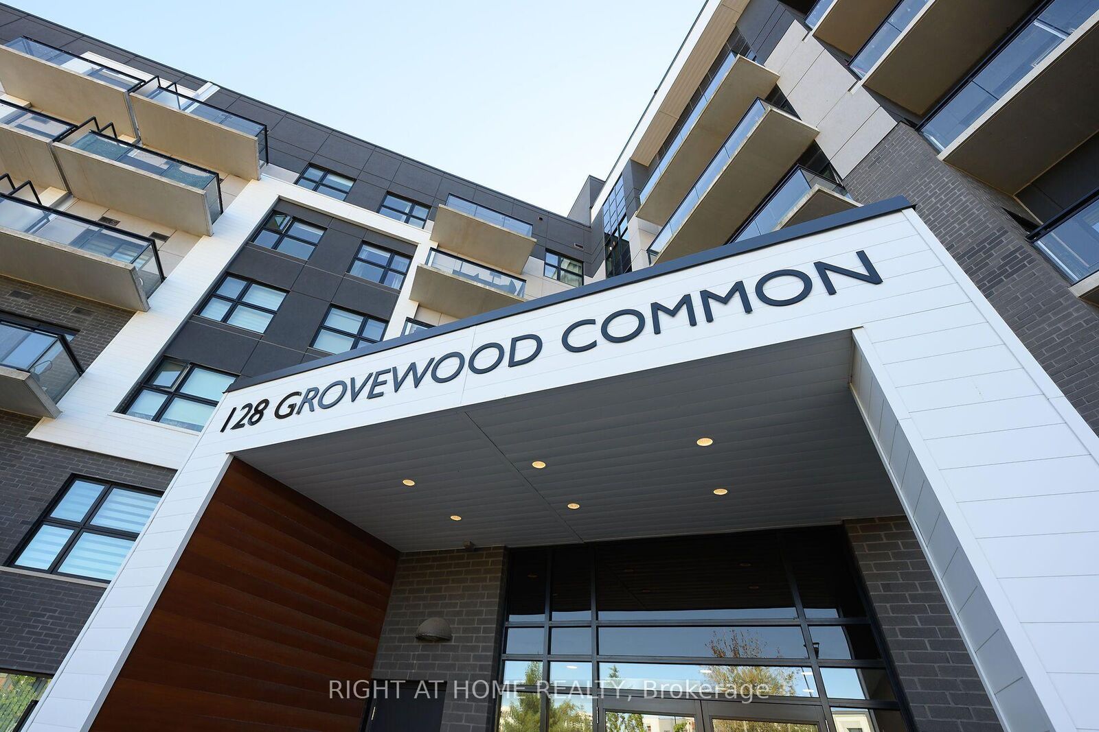 Property Photo:  128 Grovewood Common N/A 229  ON L6H 0X3 