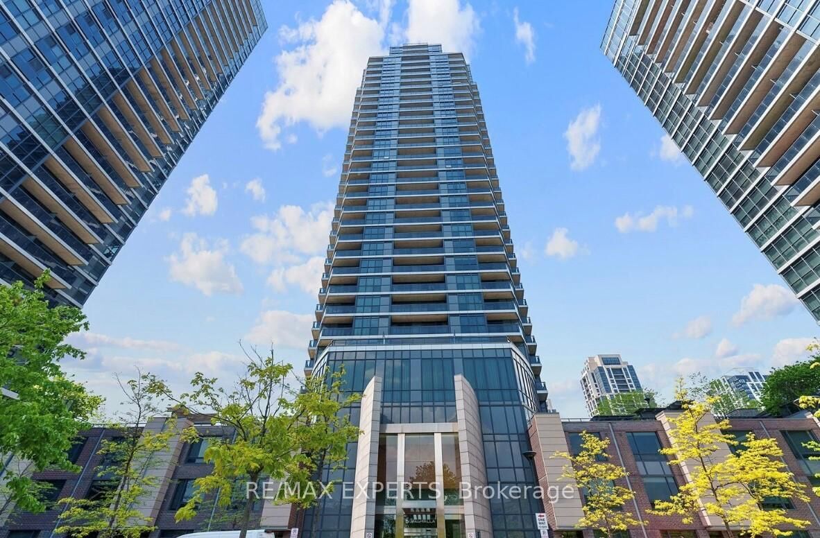 Property Photo: 5 Valhalla Inn Road 1110 ON M9B 1S9