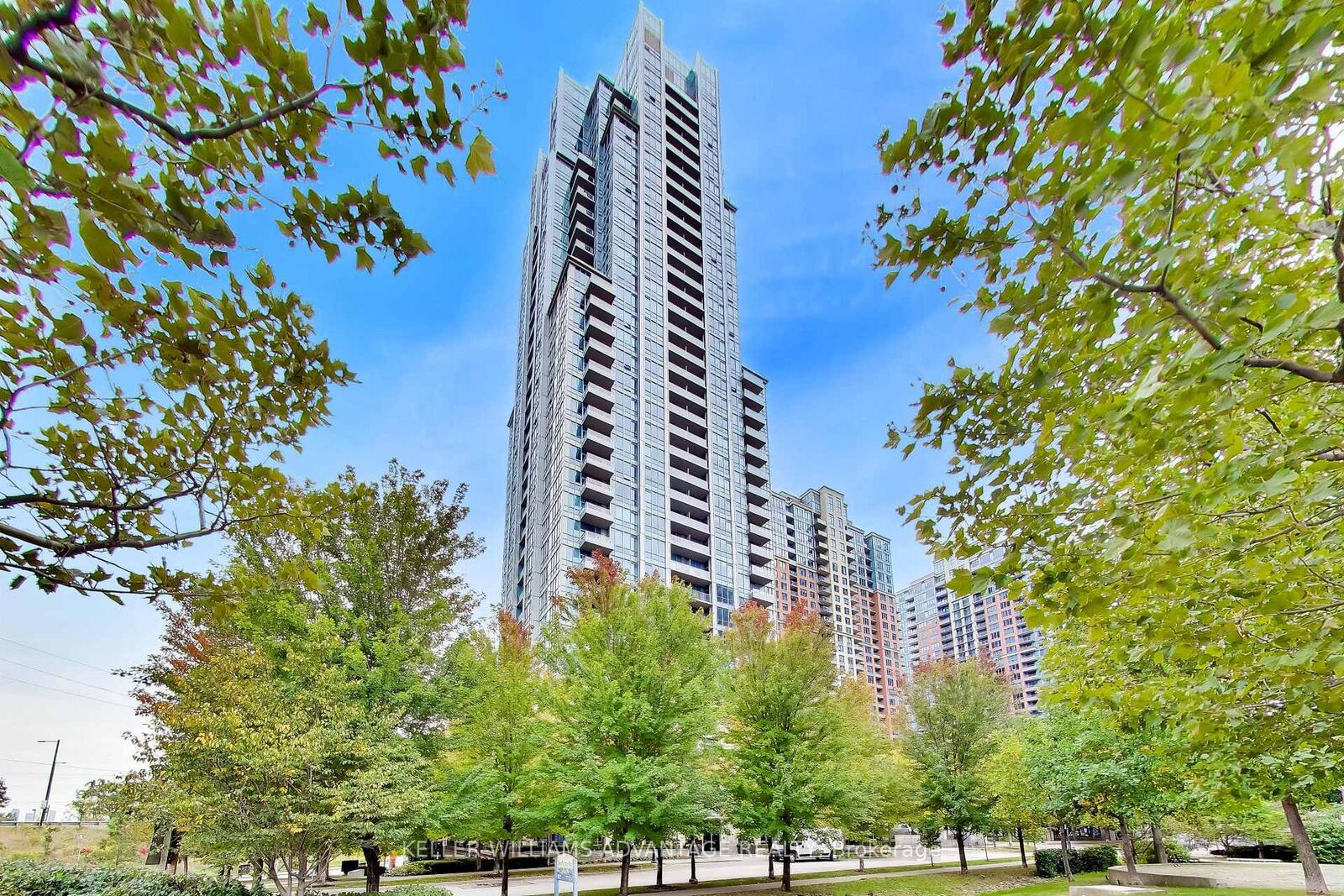 Property Photo:  15 Viking Lane 301  ON M9B 0A4 