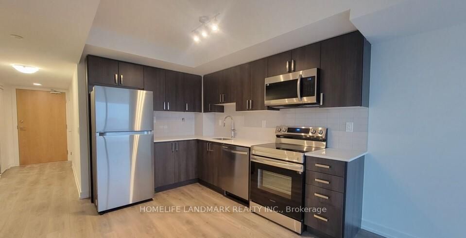 Property Photo:  1435 Celebration Drive 1309  ON L1W 0C4 