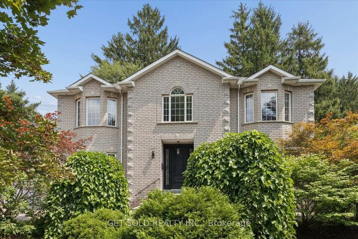 Property Photo:  49 Pearson Avenue  ON L4C 6T3 