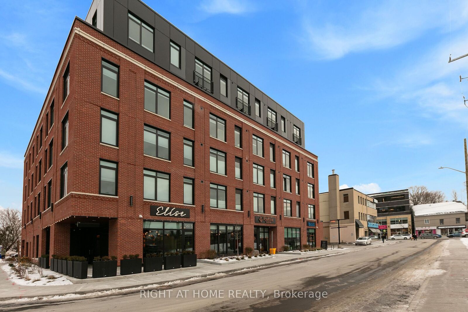 Property Photo:  377 Winona Avenue 604  ON K1Z 5H8 