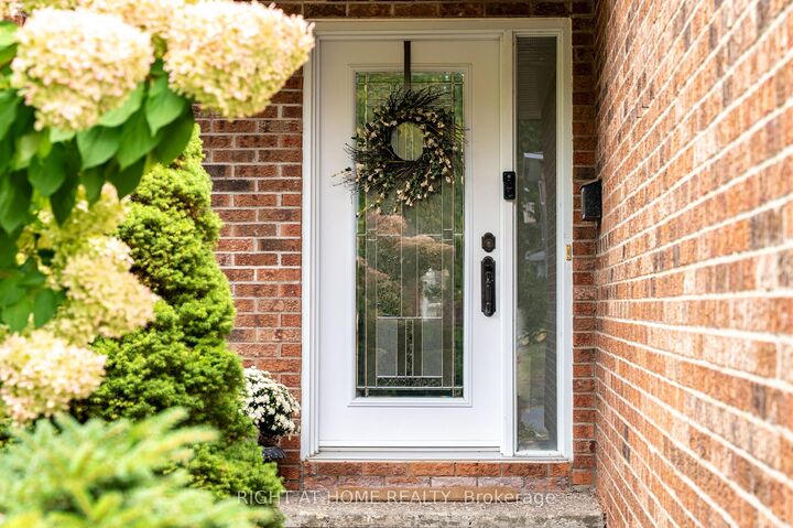 Property Photo:  6080 Rivercrest Drive  ON K1C 5R2 