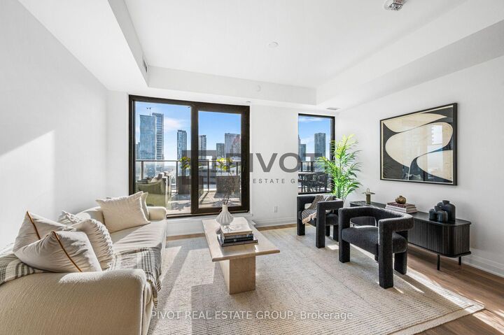 Property Photo:  4015 The Exchange N/A 1307  ON L5B 0N9 