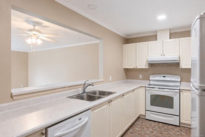Property Photo:  2245 James White Blvd #334  BC V8L 1Z5 