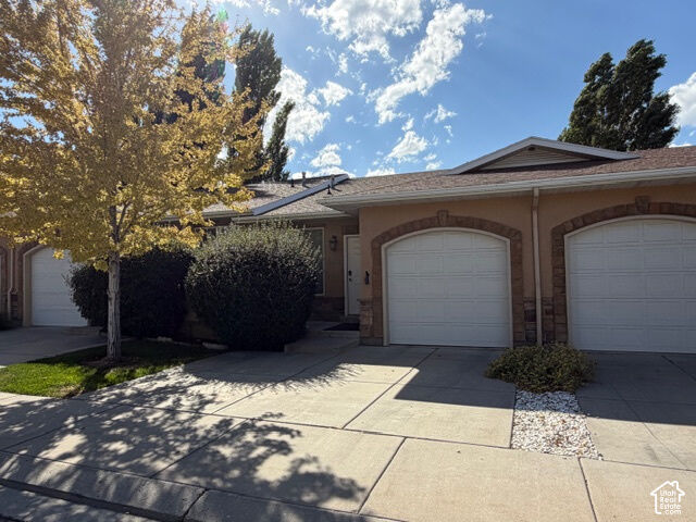 Property Photo:  9476 S Hidden Point Dr W  UT 84070 