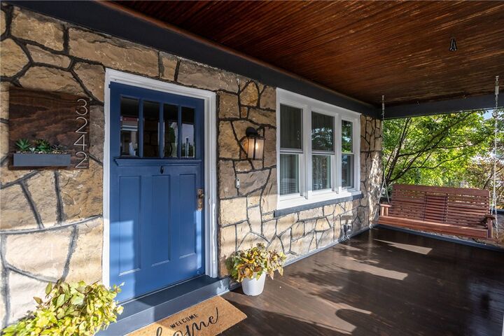 Property Photo:  3242 Latonia Ave  PA 15216 