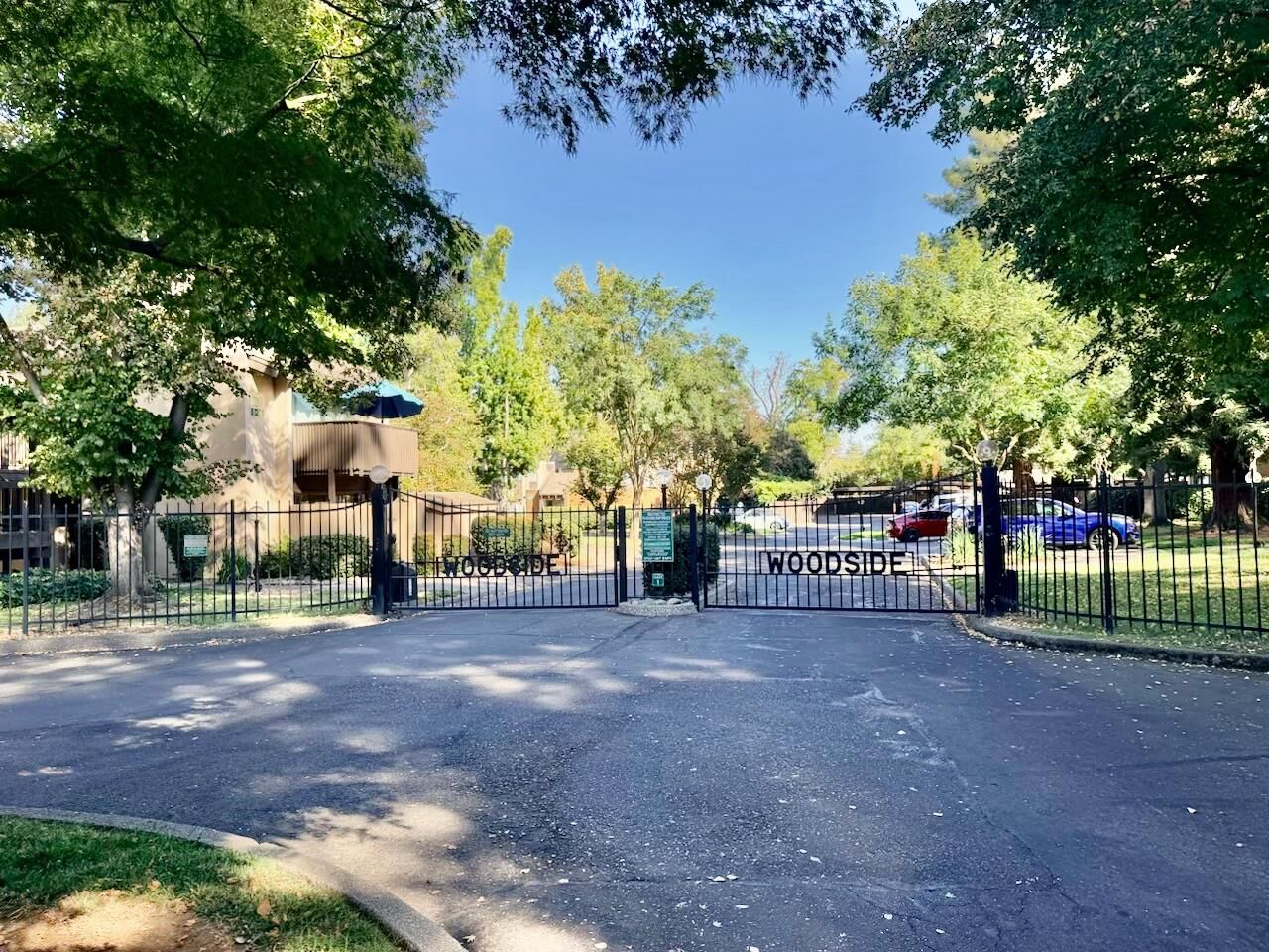 Property Photo:  2217 Woodside Lane 1  CA 95825 