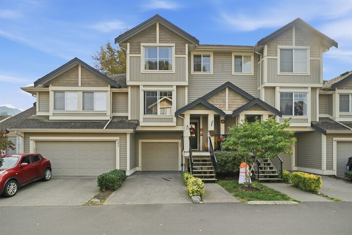 Property Photo:  45550 Shawnigan Crescent 22  BC V2R 5Y1 