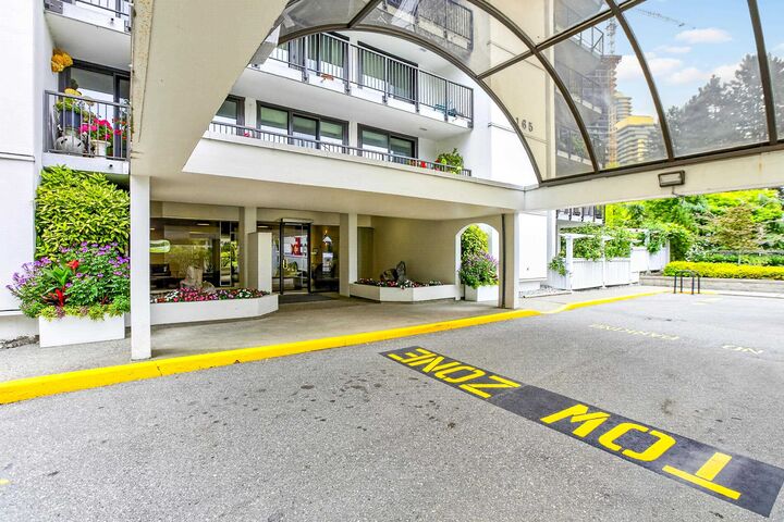 Property Photo: 4165 Maywood Street 801 BC V5H 4E3