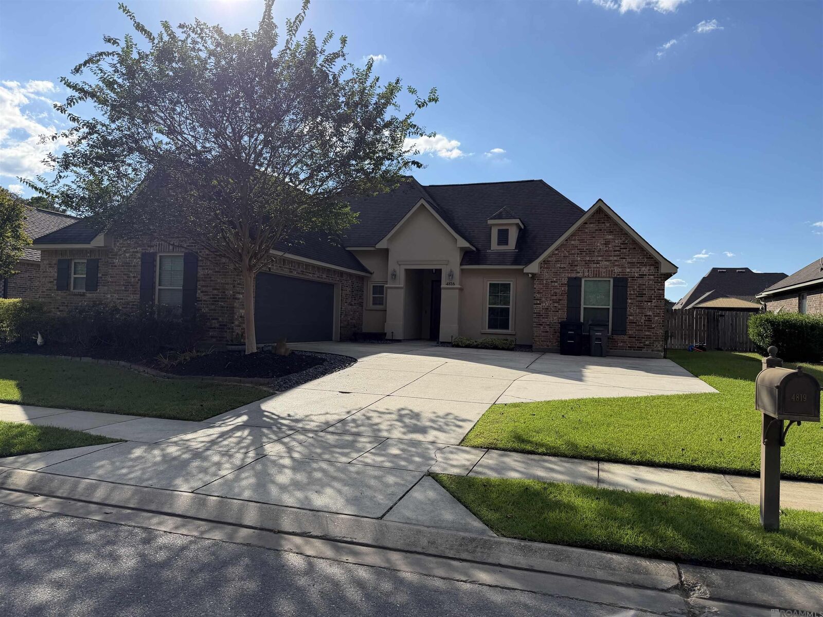 Property Photo:  4816 Harbor Ln  LA 70739 