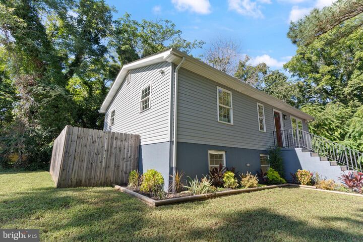 Property Photo:  426 Seagull Lane  MD 20657 