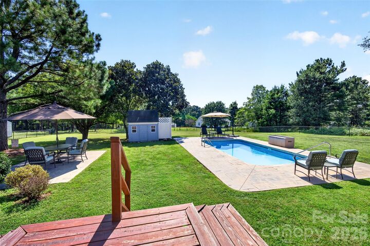 Property Photo:  171 Pleasant Drive  NC 28677 