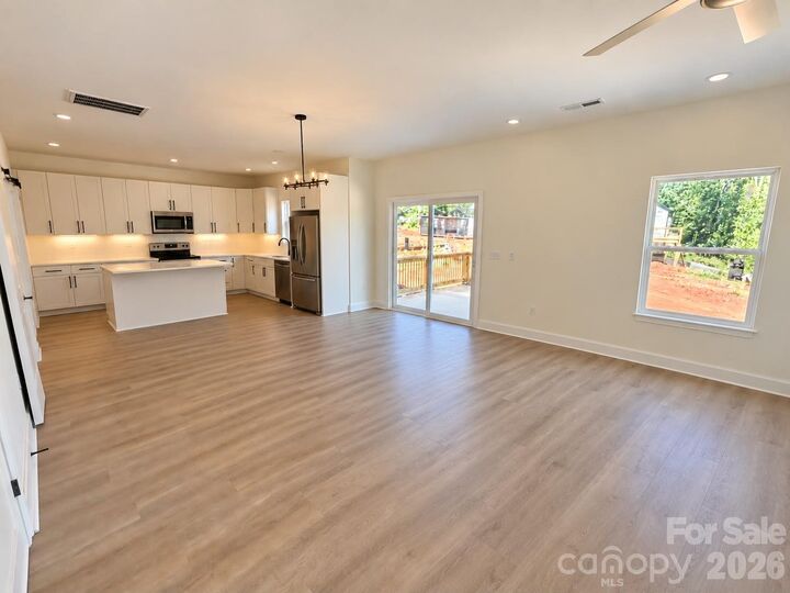 Property Photo:  1524 Wedgedale Avenue  NC 28677 