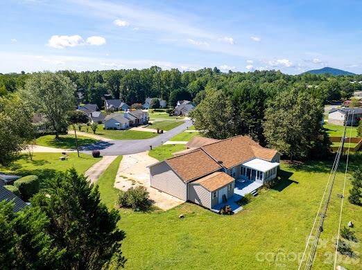 Property Photo:  2065 Gary Lane  NC 28602 