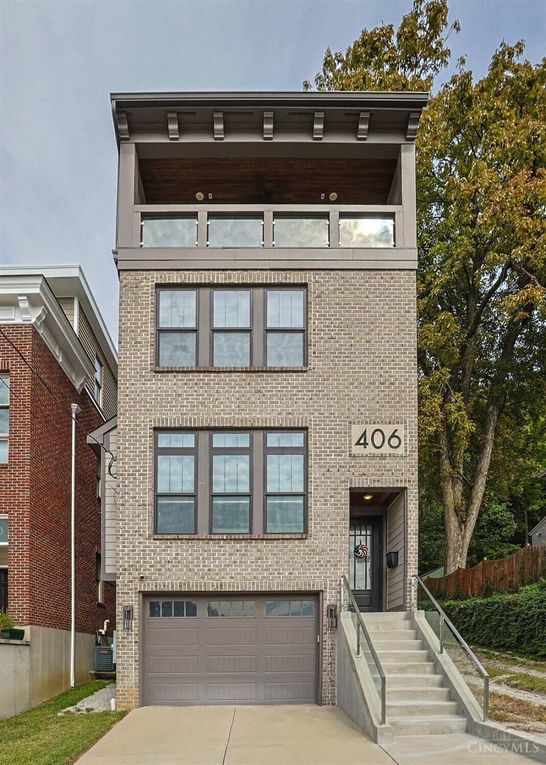 Property Photo:  406 Boal Street  OH 45202 