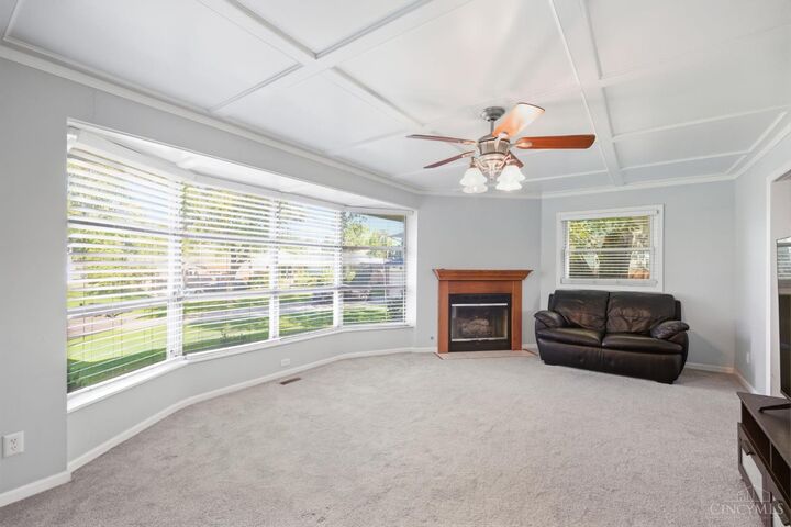 Property Photo:  4541 Drayton Court  OH 45440 