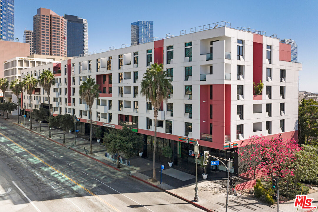 Property Photo: 1234 Wilshire Blvd, Unit 115 CA 90017