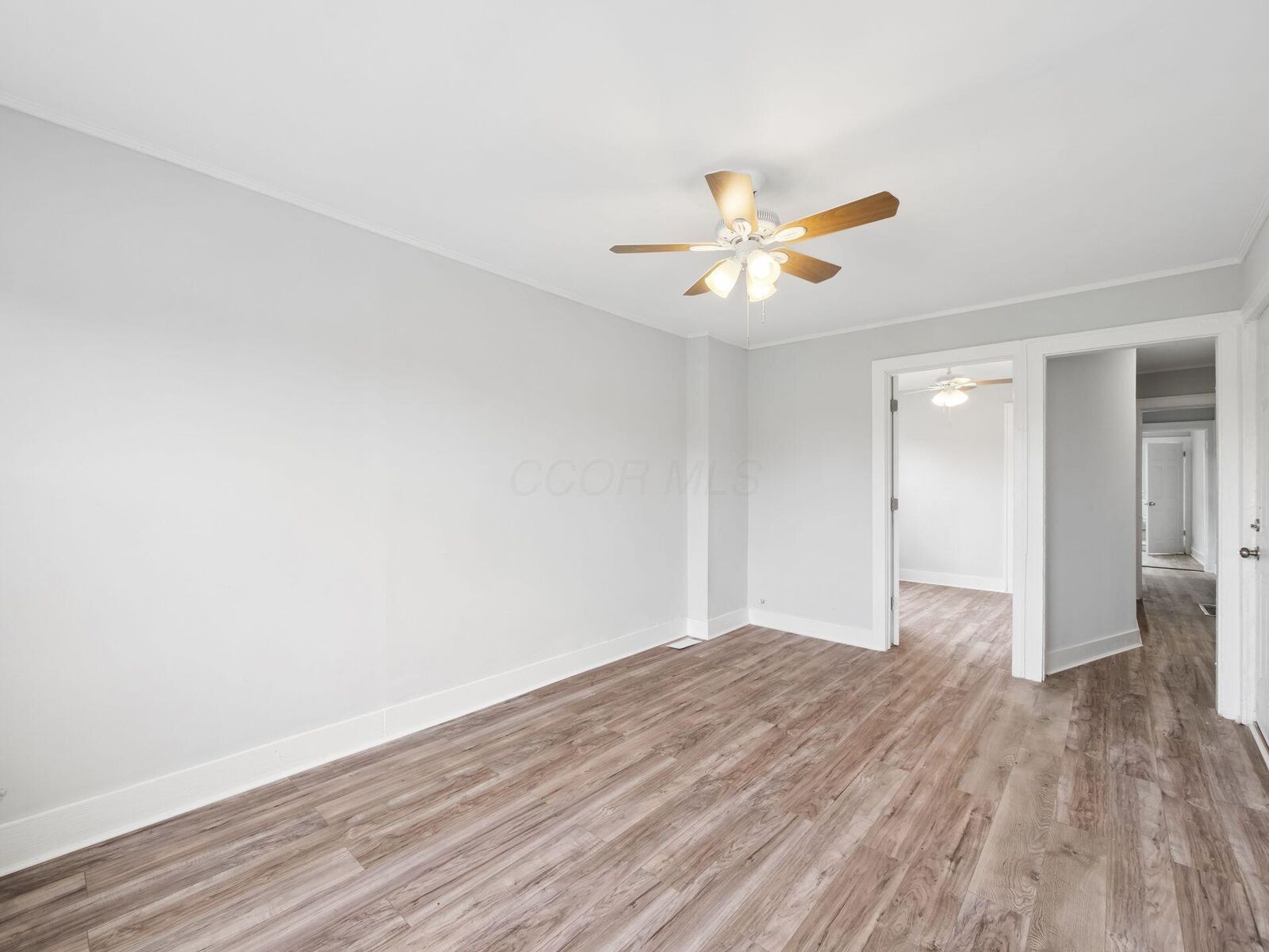 Property Photo:  1287 Sullivant Avenue  OH 43223 