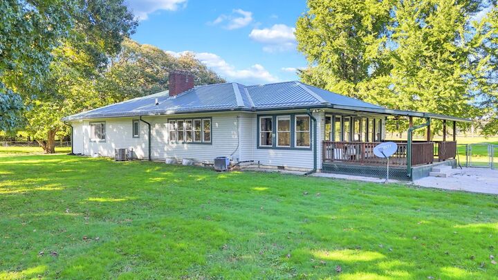 Property Photo: 35251 Smith Chapel Road OH 43138