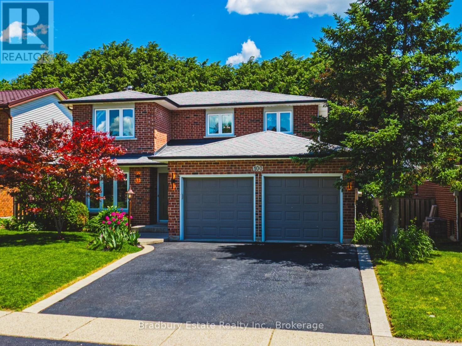 Property Photo:  100 Chudleigh Street  ON L0K 2H6 