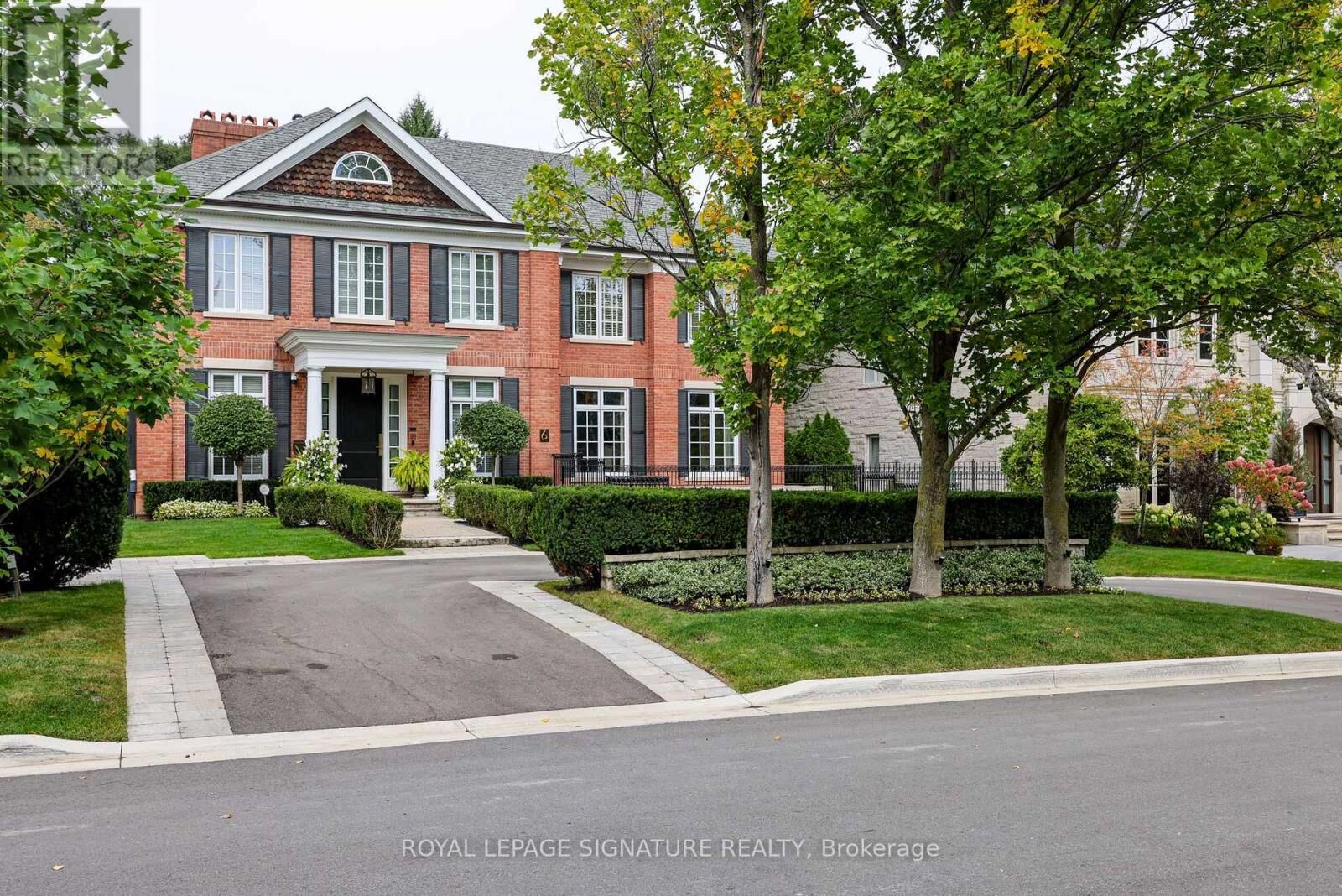 Property Photo:  6 Vernham Avenue  ON M2L 2B2 