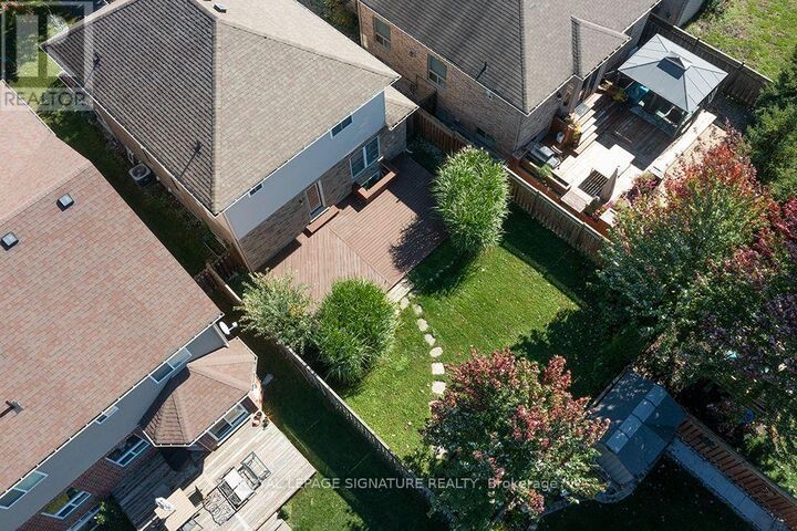 Property Photo:  32 Davis Street  ON L4P 3T8 