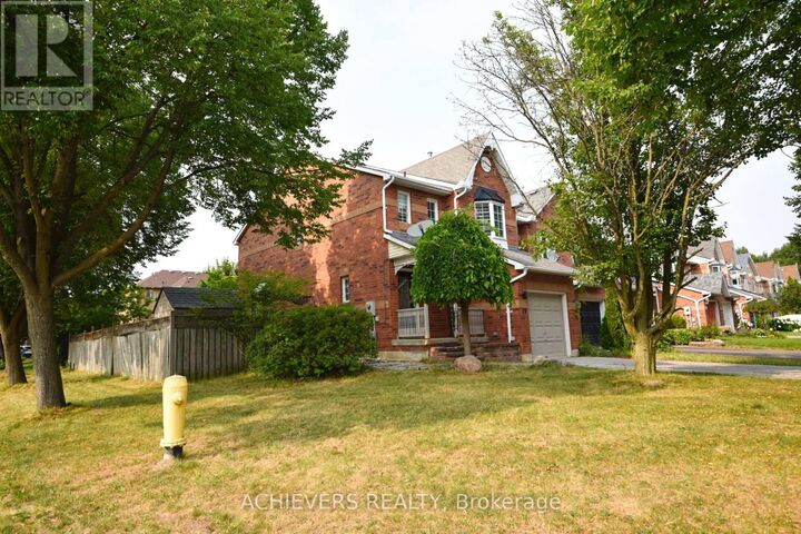 Property Photo:  19 McCullock Crescent  ON L1T 3X1 