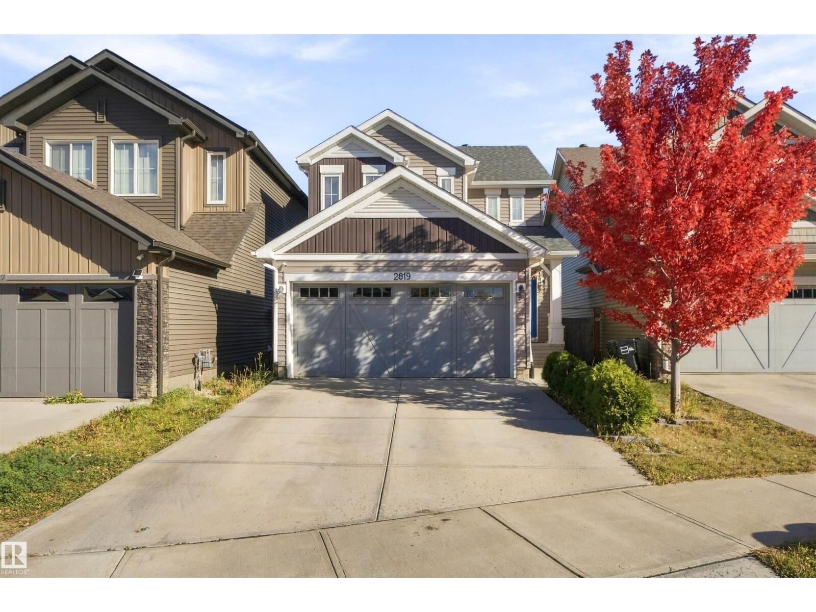 Property Photo:  2819 Duke Cr SW SW  AB T6W 3Y3 