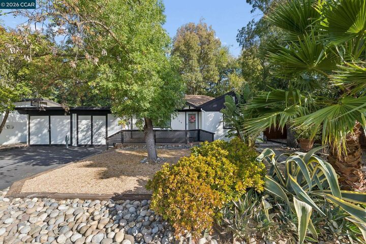 Property Photo:  2759 Warner Ln  CA 94523 