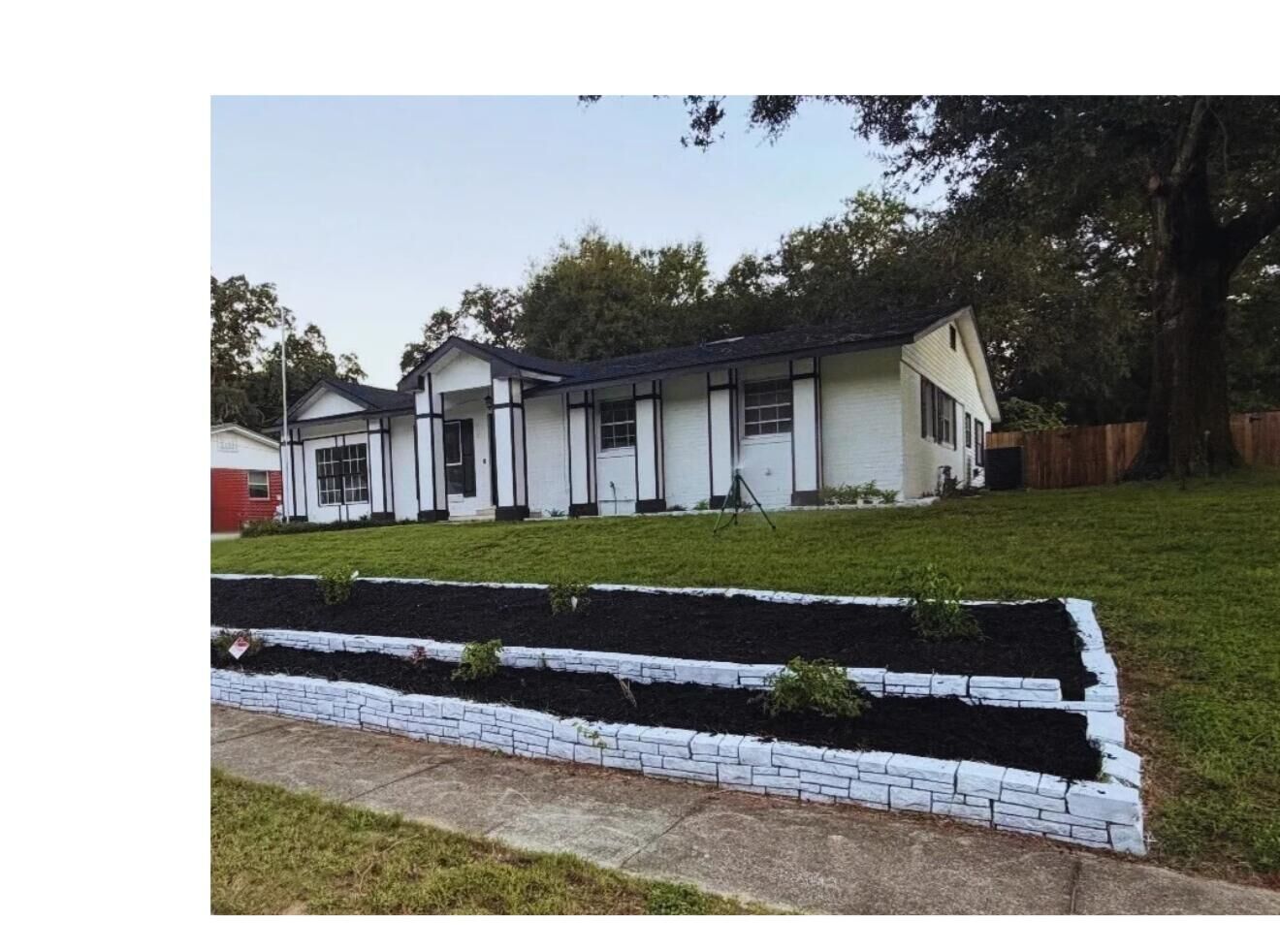 Property Photo: 202 22nd Street FL 32578